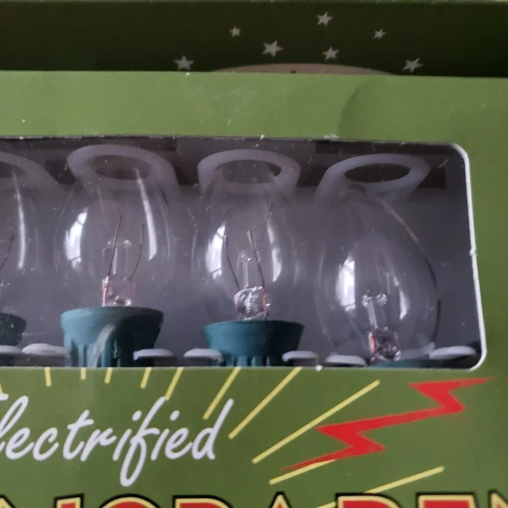 (set of 2) C7 Clear Indoor/Outdoor Lights (25 per pack)